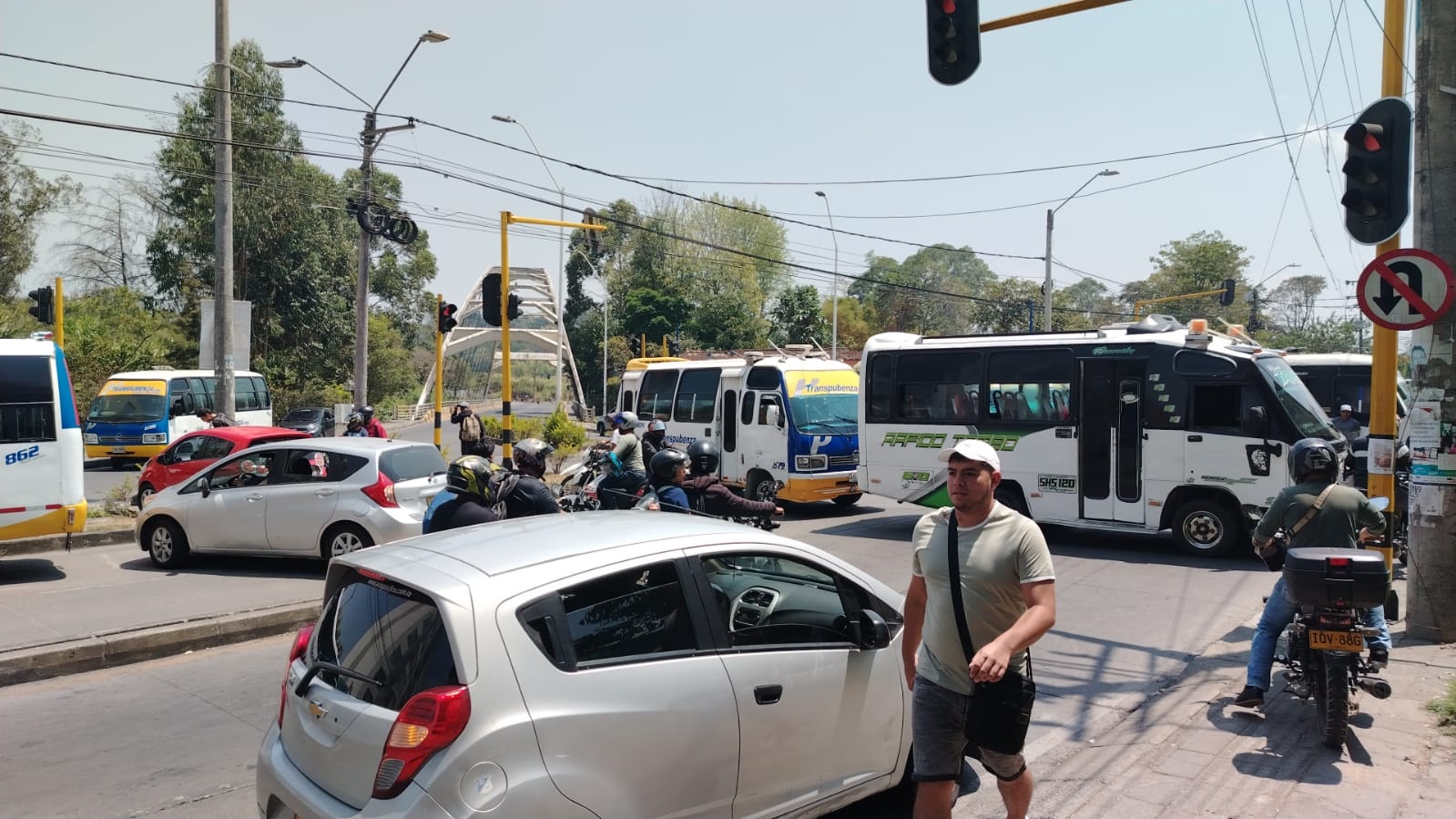 Alcalde Muñoz Bravo destaca la buena voluntad del gremio transportador local